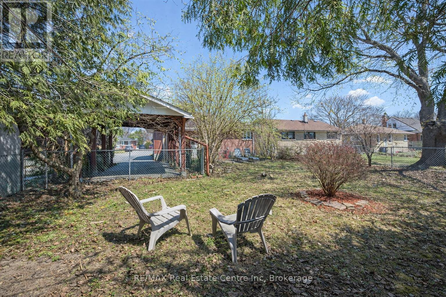 58 Vancouver Drive, Guelph, Ontario  N1E 2E9 - Photo 14 - X12978504