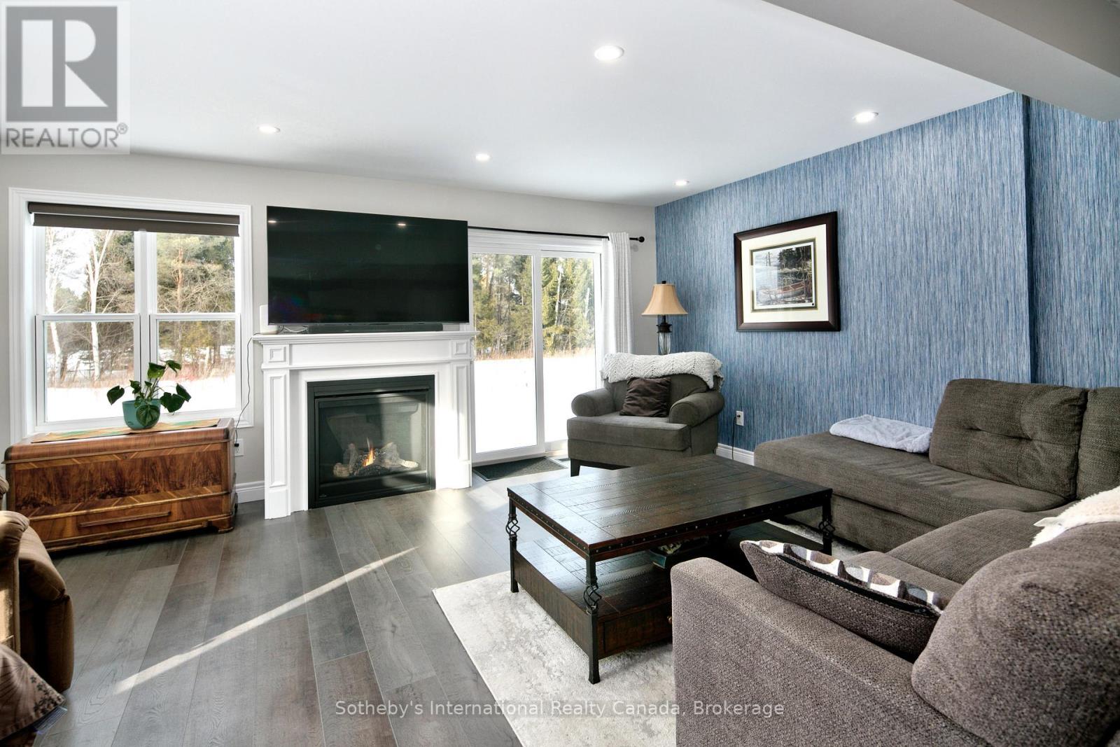 221 Equality Drive, Meaford, Ontario  N4L 0B4 - Photo 9 - X12978660