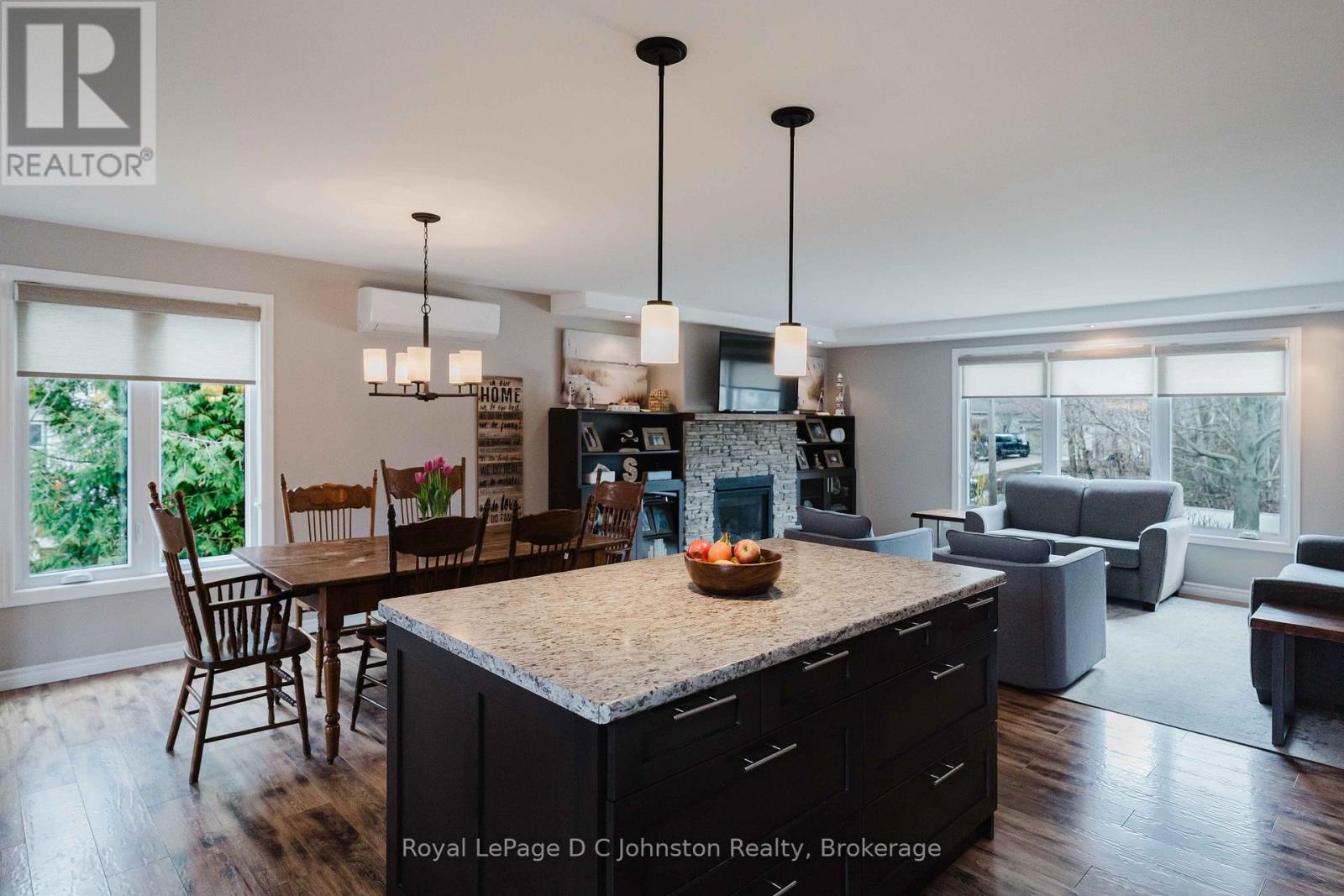 334 Tyendinaga Drive, Saugeen Shores, Ontario  N0H 2L0 - Photo 15 - X12978740