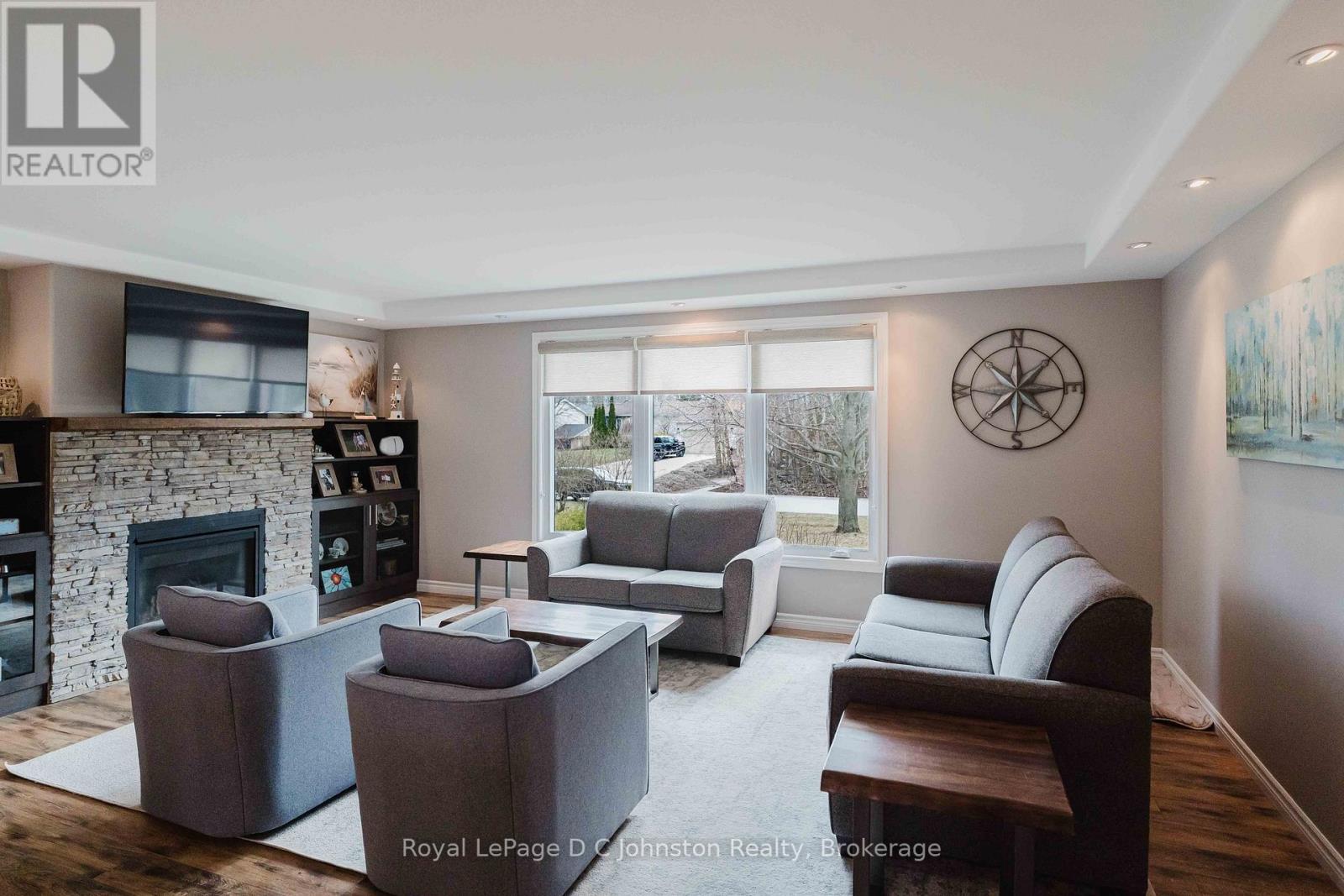 334 Tyendinaga Drive, Saugeen Shores, Ontario  N0H 2L0 - Photo 7 - X12978740