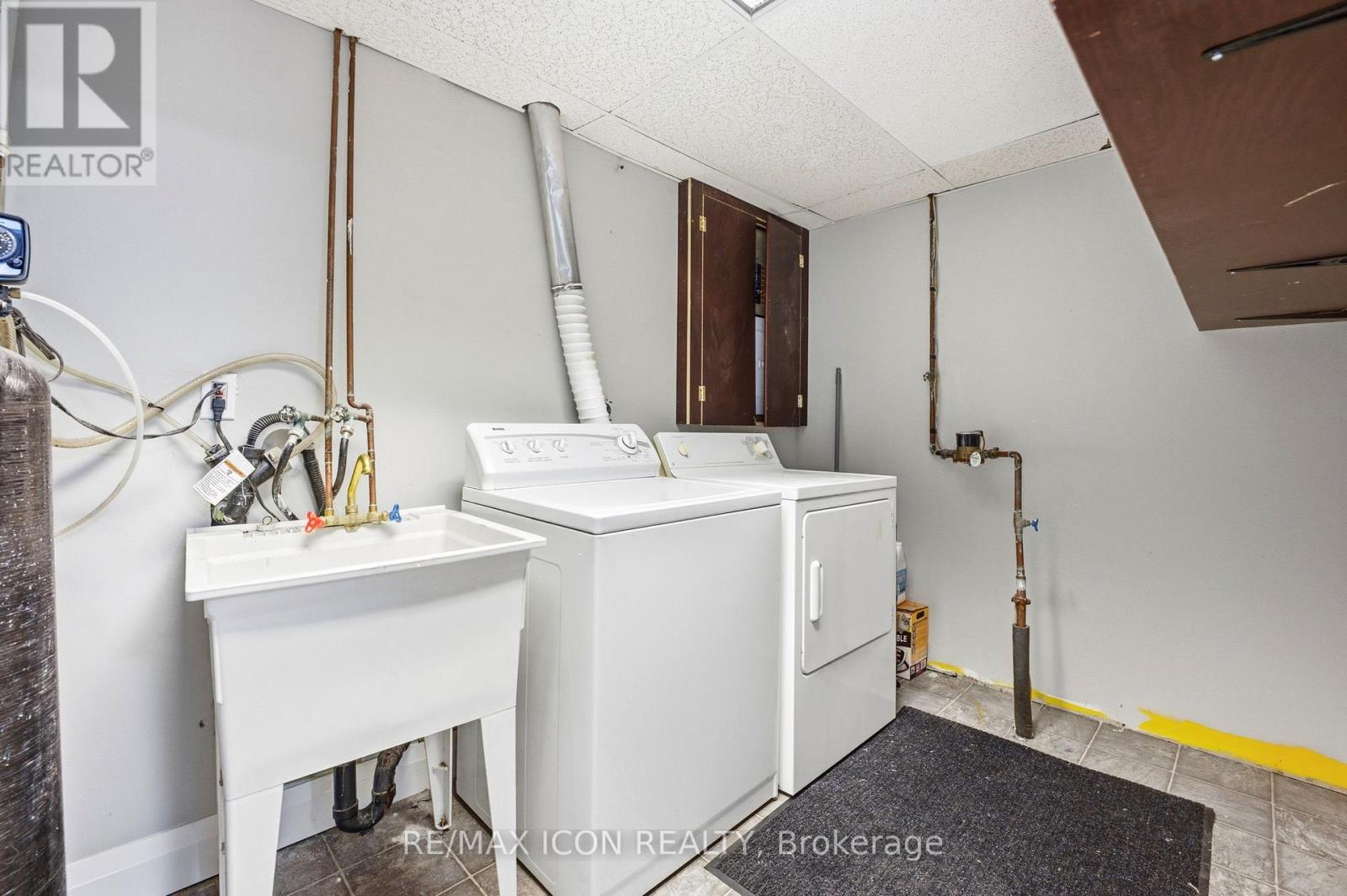 304 Dinison Place, Kitchener, Ontario  N2E 3A6 - Photo 24 - X12978290