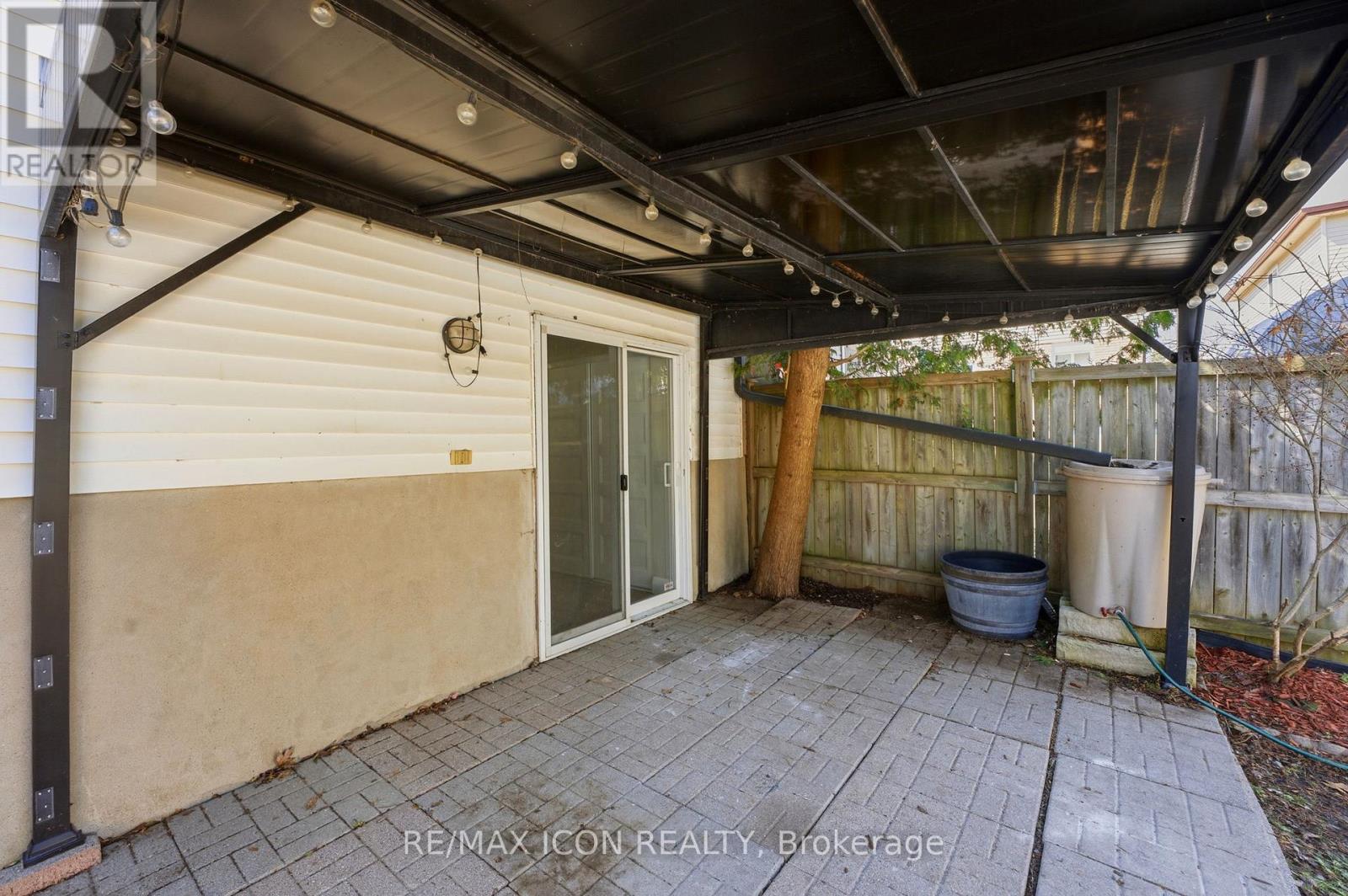 304 Dinison Place, Kitchener, Ontario  N2E 3A6 - Photo 30 - X12978290