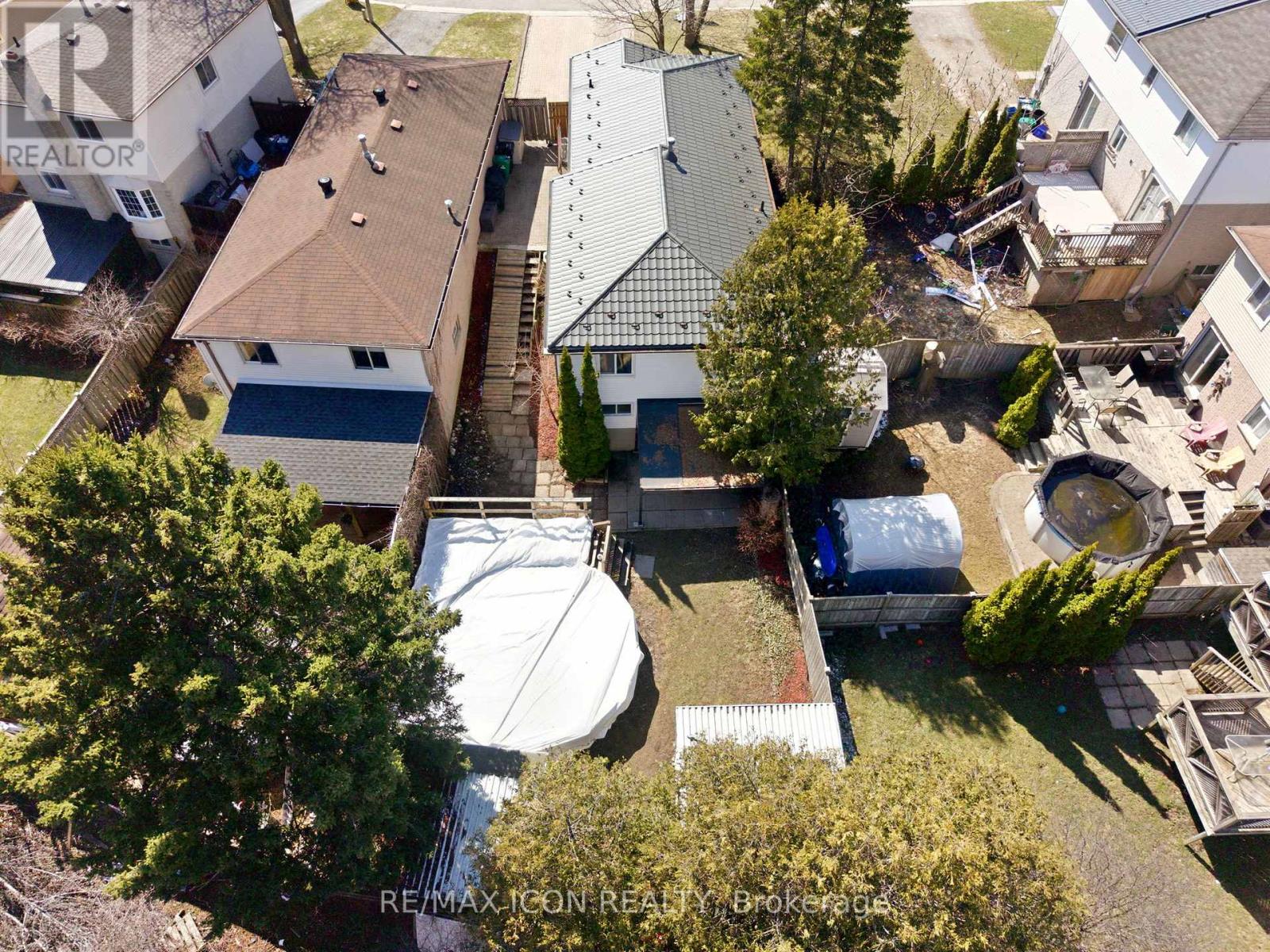 304 Dinison Place, Kitchener, Ontario  N2E 3A6 - Photo 37 - X12978290