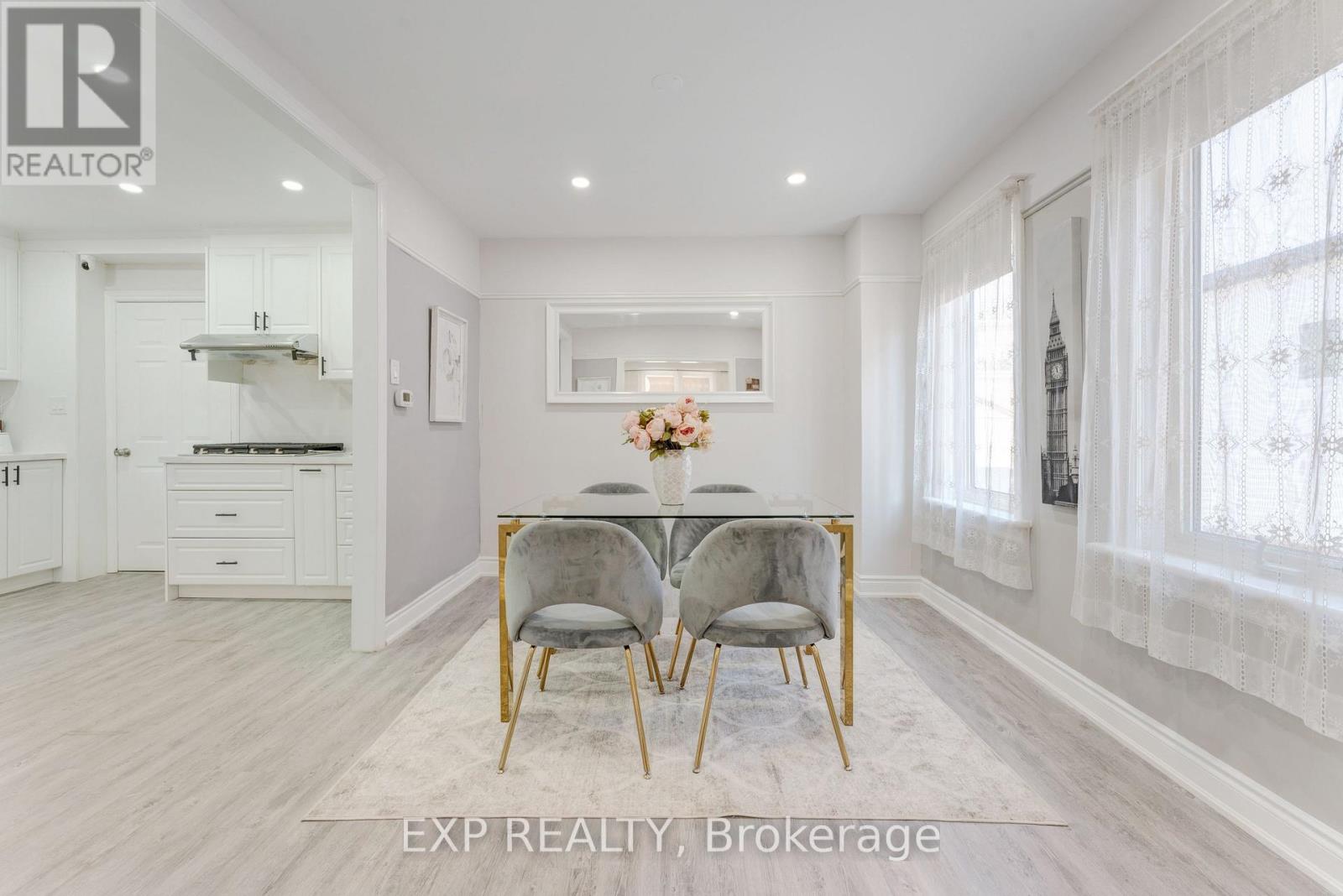 24 Onward Avenue, Kitchener, Ontario  N2H 3J7 - Photo 12 - X12978292