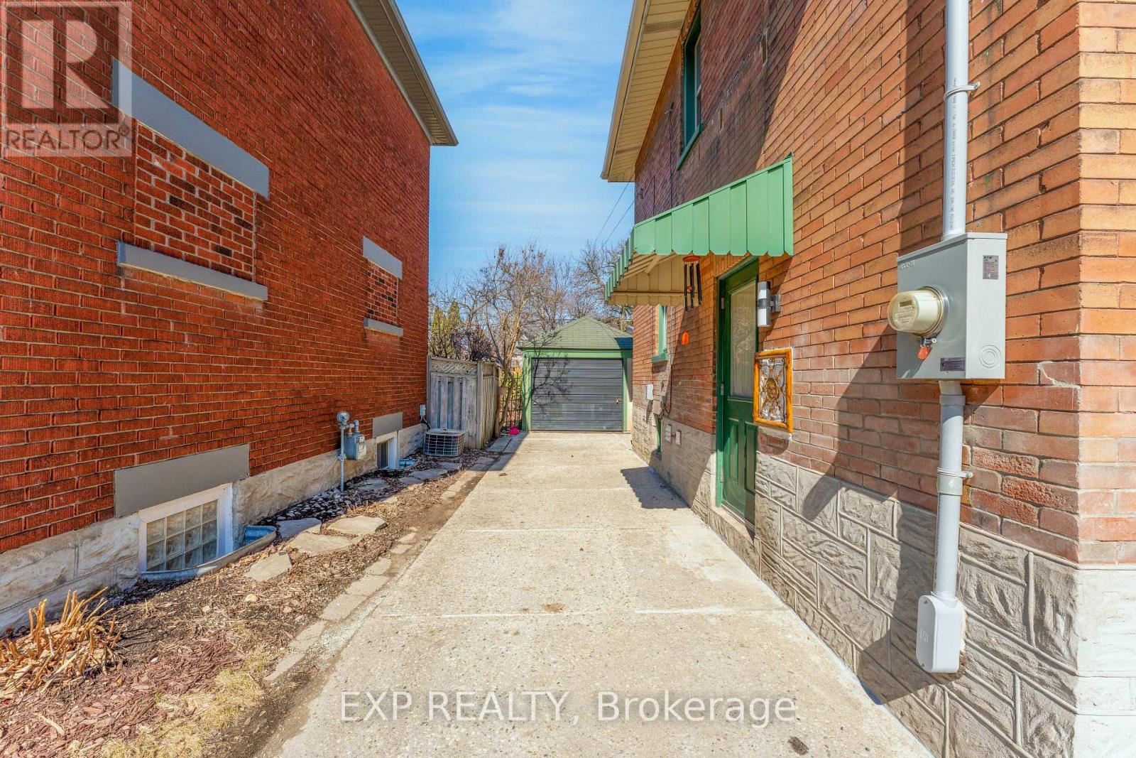 24 Onward Avenue, Kitchener, Ontario  N2H 3J7 - Photo 39 - X12978292