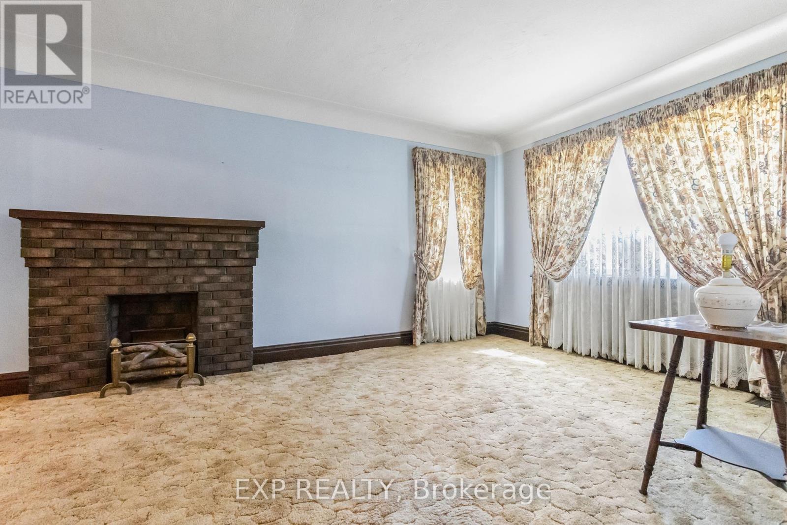 203 Balmoral Avenue S, Hamilton, Ontario  L8M 3K5 - Photo 6 - X12978330