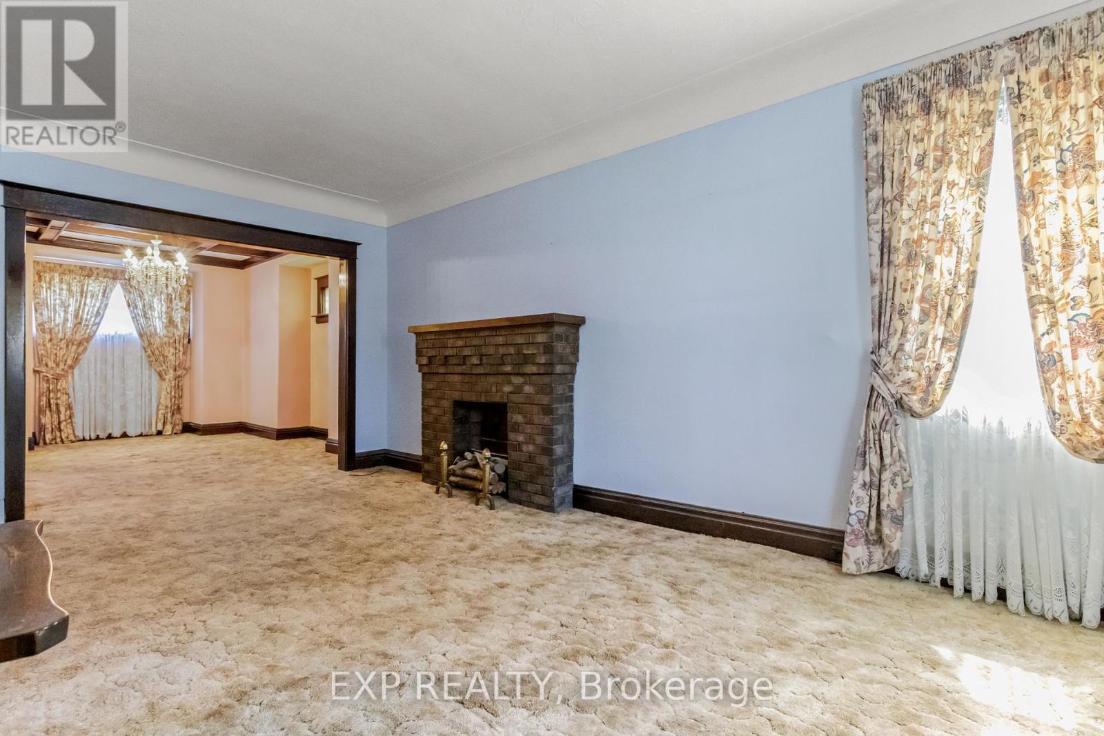 203 Balmoral Avenue S, Hamilton, Ontario  L8M 3K5 - Photo 7 - X12978330