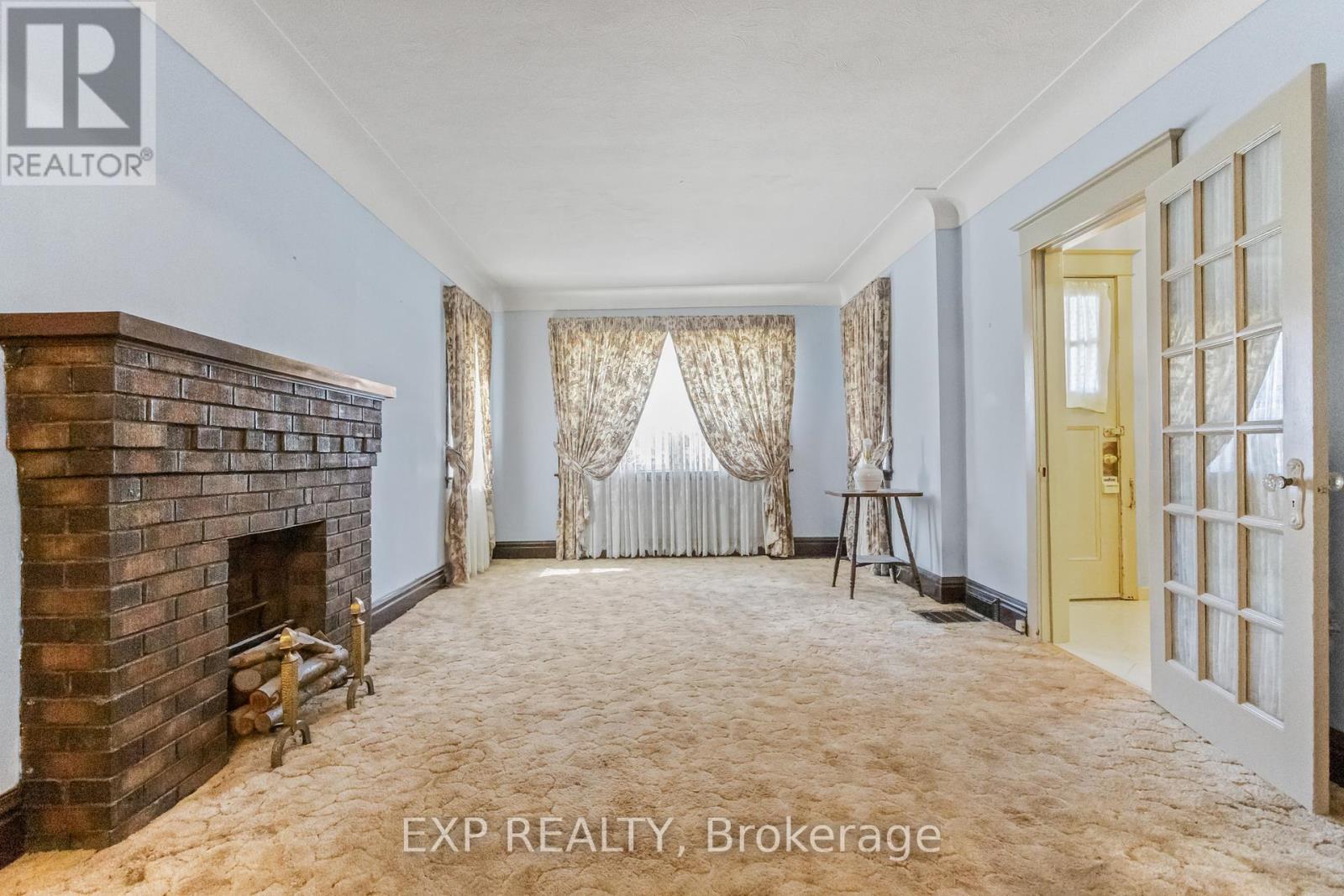 203 Balmoral Avenue S, Hamilton, Ontario  L8M 3K5 - Photo 9 - X12978330