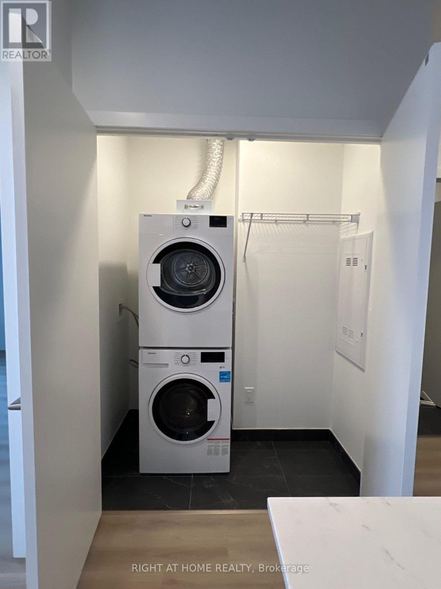 1211 - 25 Wellington Street, Kitchener, Ontario  N2G 0G5 - Photo 11 - X12978374