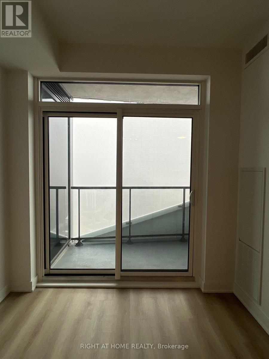 1211 - 25 Wellington Street, Kitchener, Ontario  N2G 0G5 - Photo 9 - X12978374