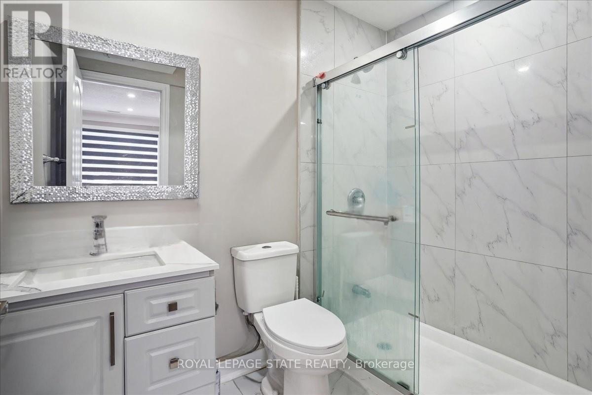 Upper - 251 King Street E, Hamilton, Ontario  L8G 1L9 - Photo 12 - X12978412