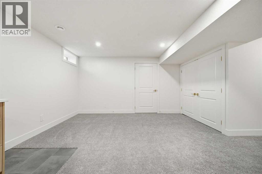 1016 Mapleglade Drive Se, Calgary, Alberta T2G 2G6 - Photo 40 - A2298783