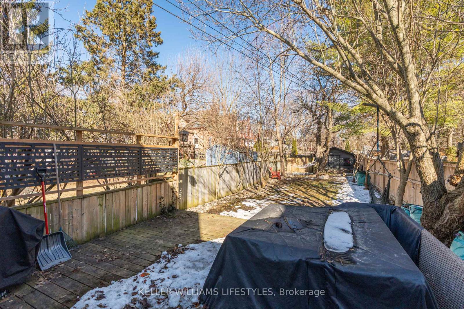 Photo 33 of 42 for 882.5 William Street