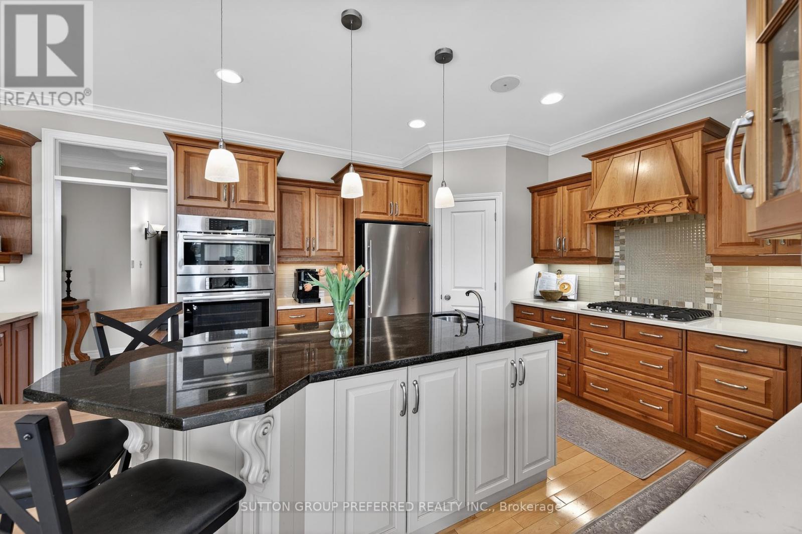 561 Plane Tree Drive, London North, Ontario  N6G 5L6 - Photo 7 - X12978620