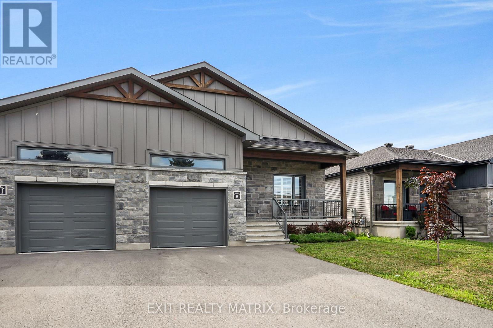 9 Sarah Street, Casselman, Ontario  K0A 1M0 - Photo 3 - X12978534