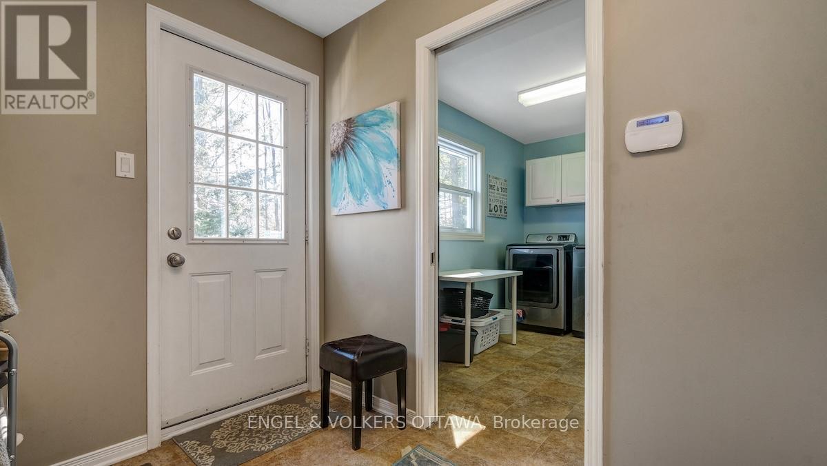 1263 Randboro Crescent, Ottawa, Ontario  K4B 1K7 - Photo 38 - X12978632