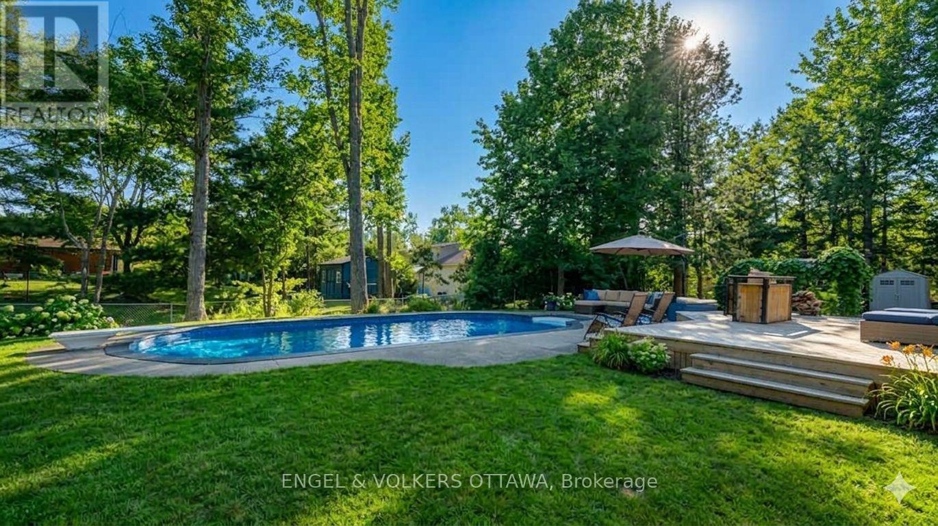 1263 Randboro Crescent, Ottawa, Ontario  K4B 1K7 - Photo 48 - X12978632