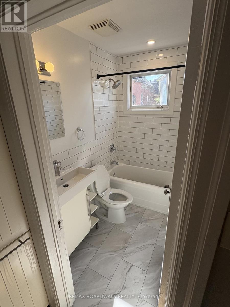 320 Laurier Avenue E, Ottawa, Ontario  K1N 6P6 - Photo 22 - X12978696