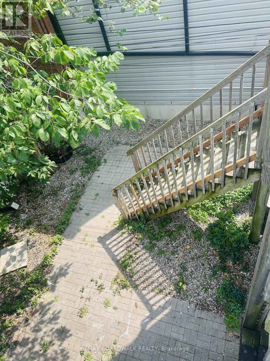 320 Laurier Avenue E, Ottawa, Ontario  K1N 6P6 - Photo 24 - X12978696