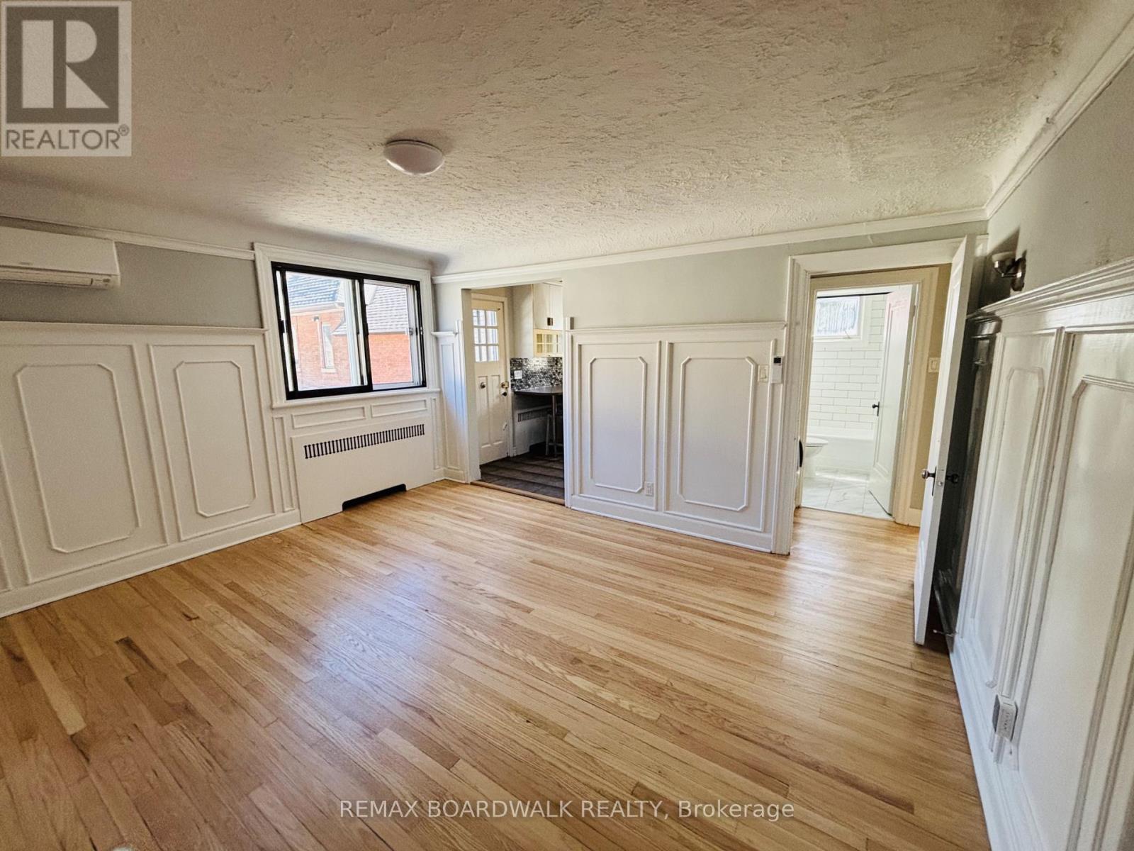 320 Laurier Avenue E, Ottawa, Ontario  K1N 6P6 - Photo 9 - X12978696