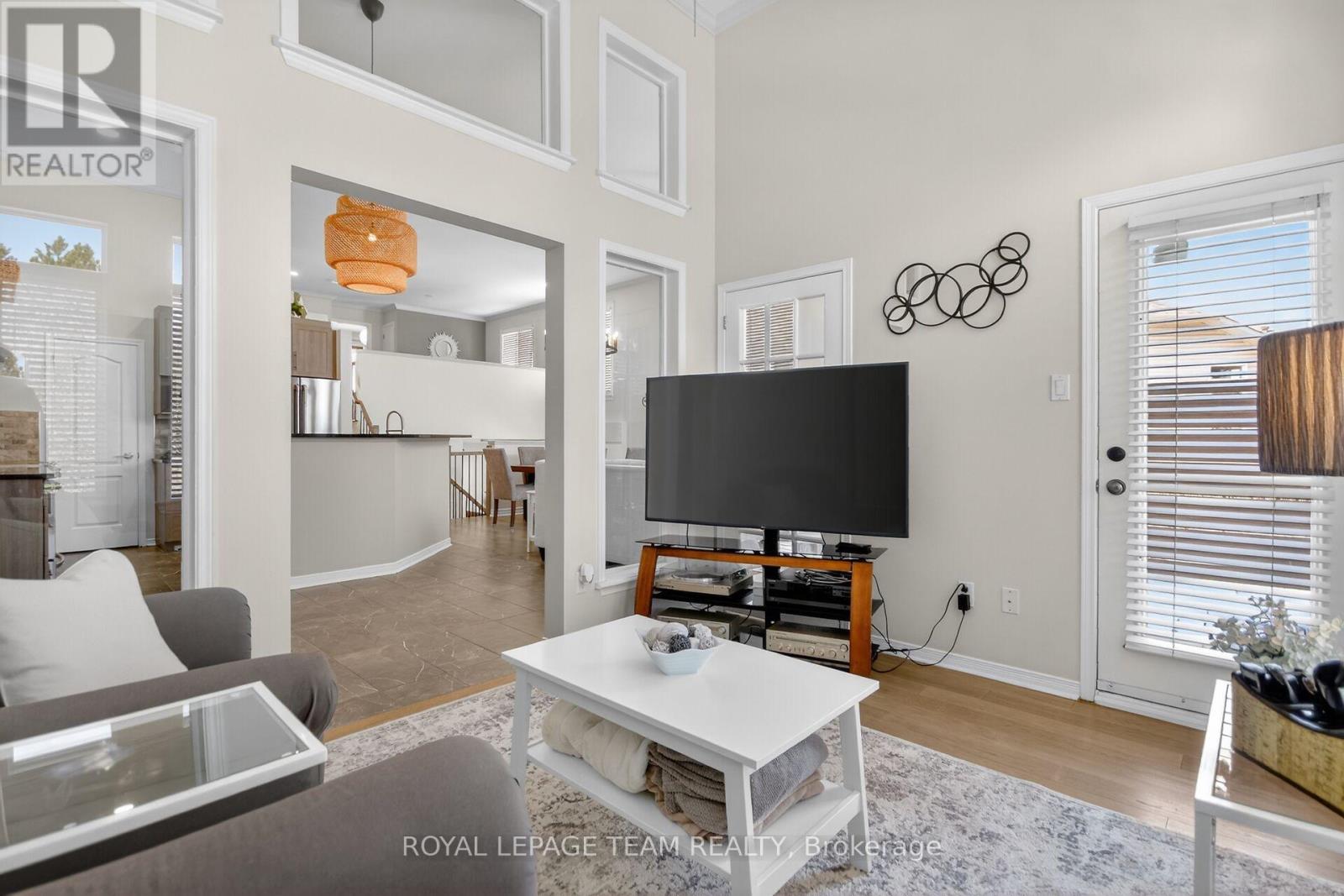 124 Macassa Circle, Ottawa, Ontario  K2T 1J9 - Photo 16 - X12978706