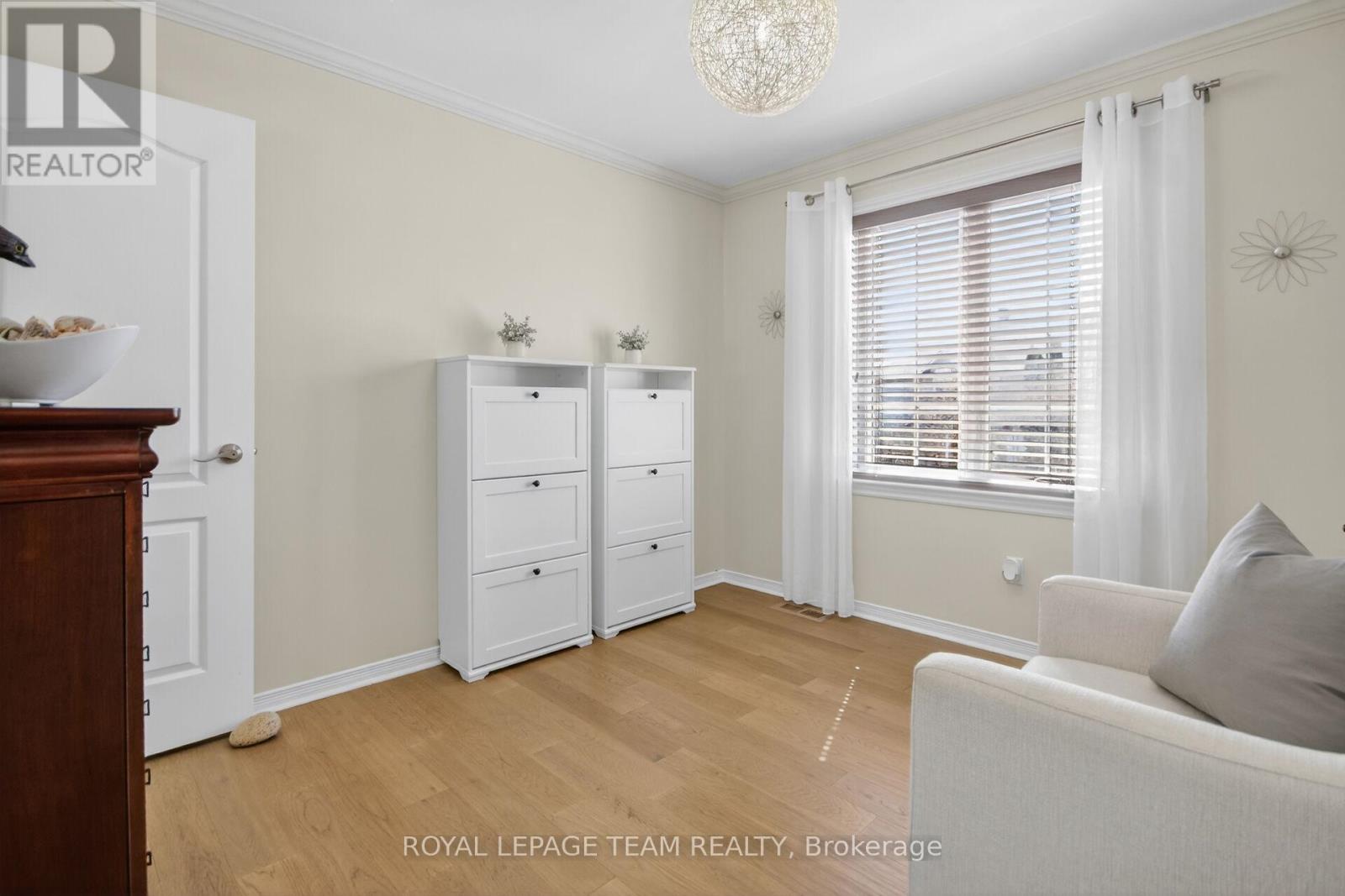 124 Macassa Circle, Ottawa, Ontario  K2T 1J9 - Photo 27 - X12978706