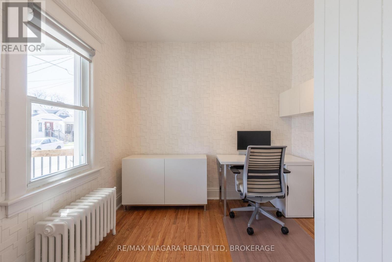 25 Wilson Street, St. Catharines, Ontario  L2R 5Z9 - Photo 14 - X12978496