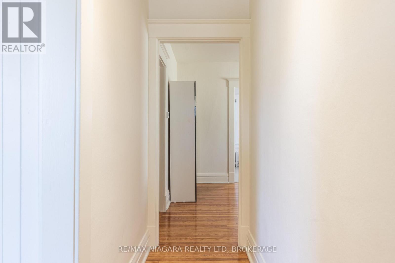 25 Wilson Street, St. Catharines, Ontario  L2R 5Z9 - Photo 16 - X12978496