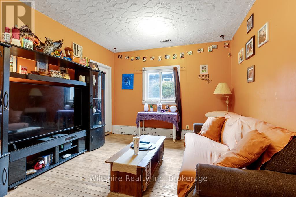 324 Broadway Street, Tillsonburg, Ontario  N4G 3S1 - Photo 15 - X12978652