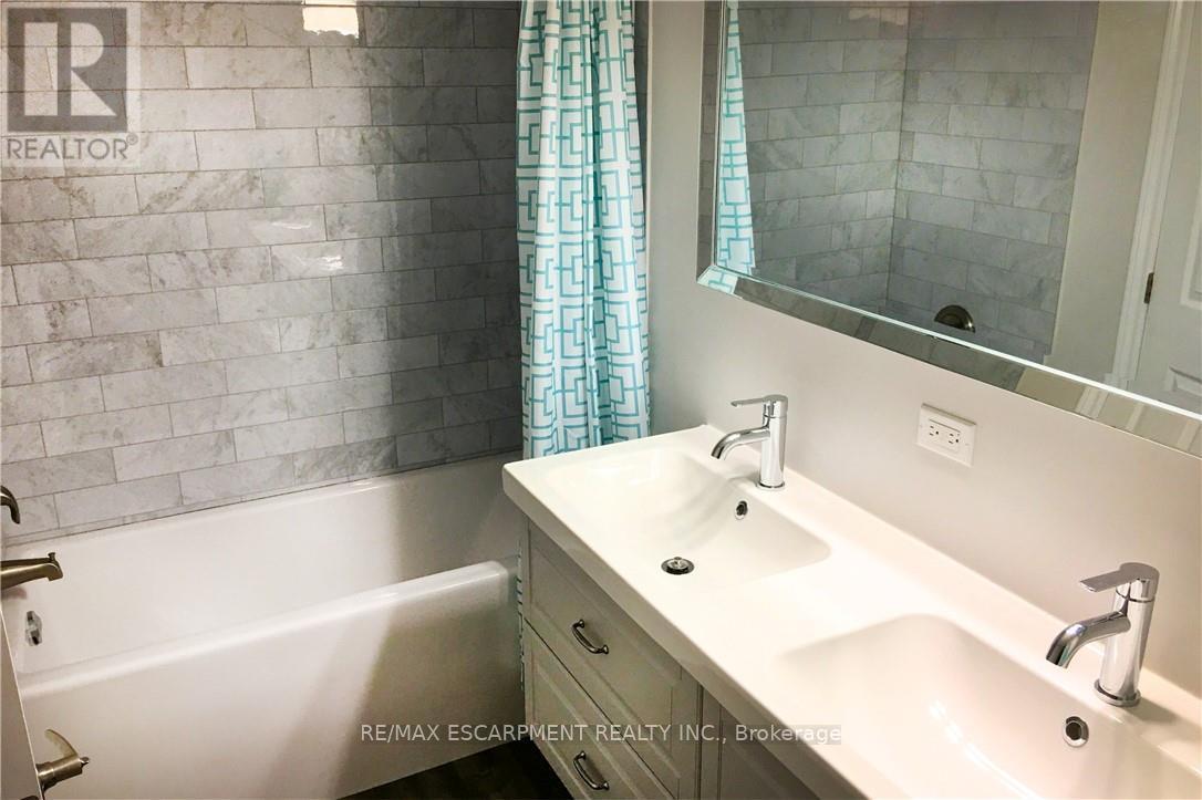 557 Lake Street, St. Catharines, Ontario  L2N 4J1 - Photo 22 - X12617058