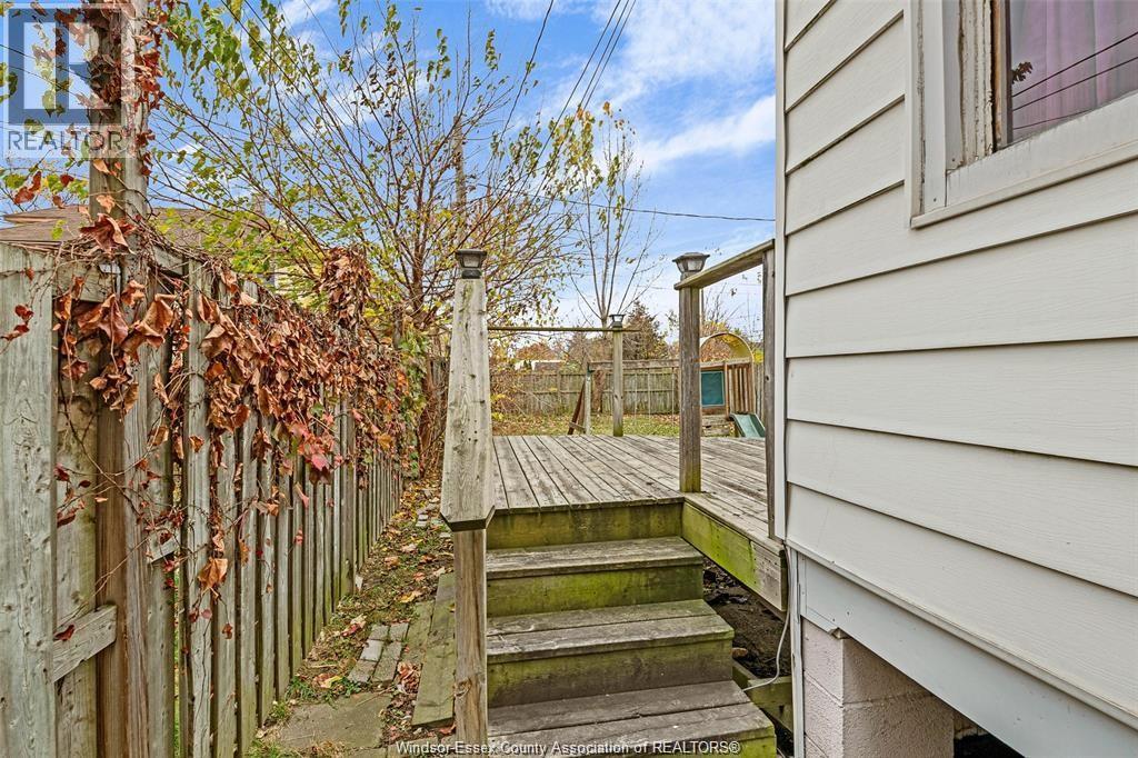 1333 Wyandotte Street West, Windsor, Ontario N9B 1H3 - Photo 5 - 26007685