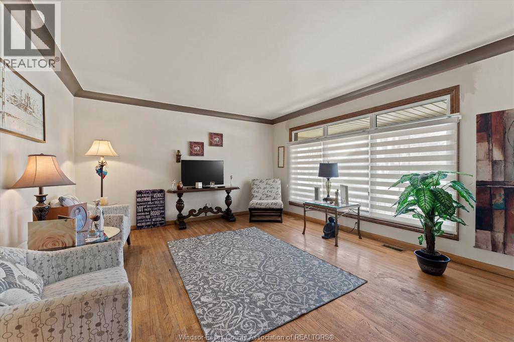2840 Avondale Avenue, Windsor, Ontario  N9E 1X2 - Photo 8 - 26007655