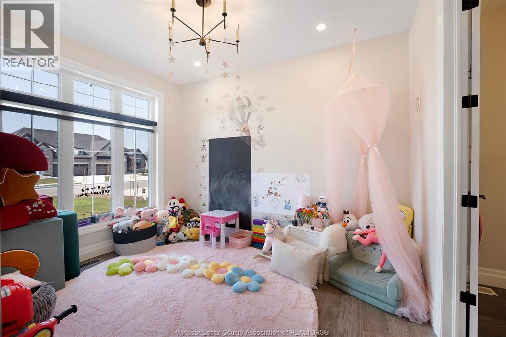 256 Xavier Circle, Lakeshore, Ontario  N0R 1A0 - Photo 18 - 26007633