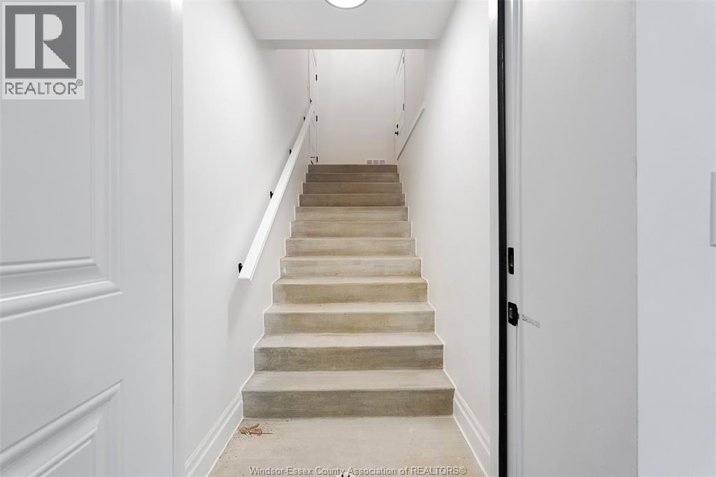 256 Xavier Circle, Lakeshore, Ontario  N0R 1A0 - Photo 35 - 26007633