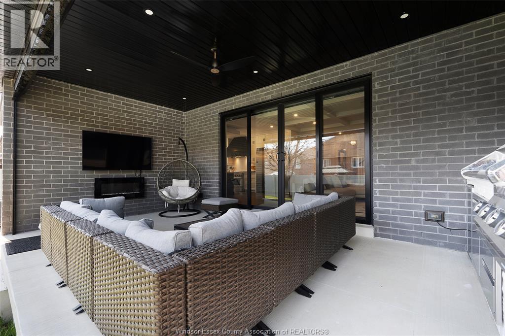 256 Xavier Circle, Lakeshore, Ontario  N0R 1A0 - Photo 46 - 26007633