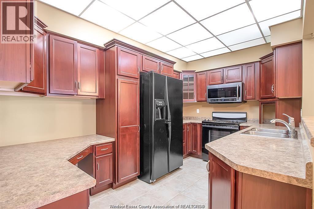 315 Village Grove Drive Unit# 103, Tecumseh, Ontario  N8N 5G4 - Photo 10 - 26007519