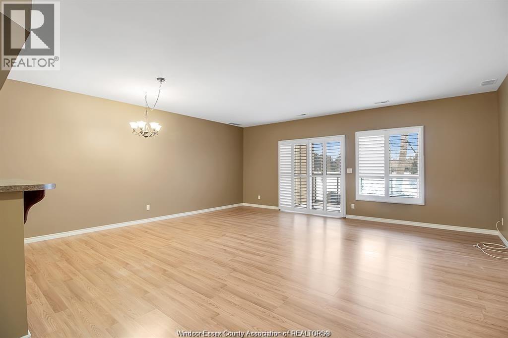 315 Village Grove Drive Unit# 103, Tecumseh, Ontario  N8N 5G4 - Photo 7 - 26007519