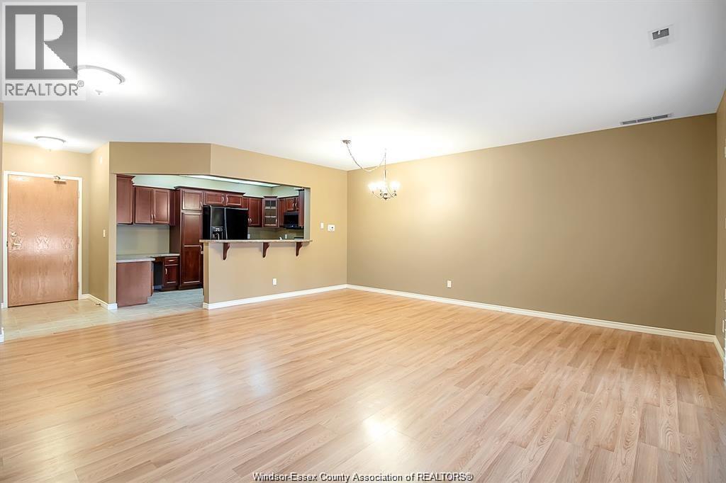 315 Village Grove Drive Unit# 103, Tecumseh, Ontario  N8N 5G4 - Photo 9 - 26007519