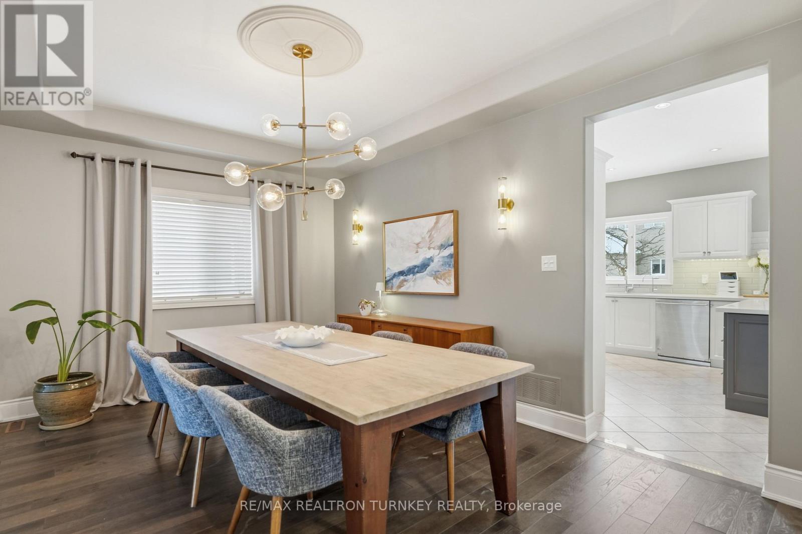 668 Foxcroft Boulevard, Newmarket, Ontario  L3X 1N3 - Photo 10 - N12827468