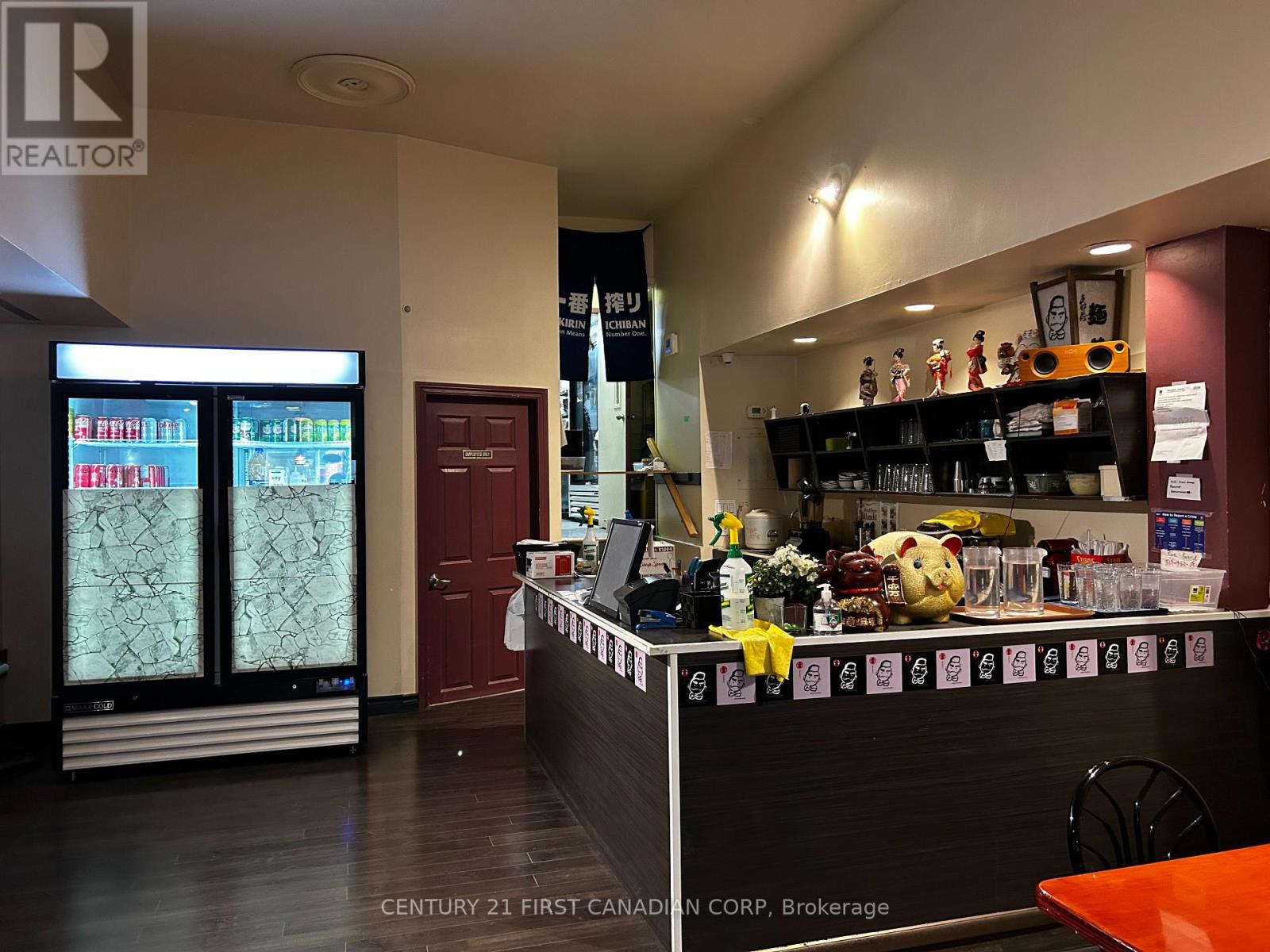 192 Dundas Street, London East (East F), Ontario  N6A 1G4 - Photo 6 - X12977988