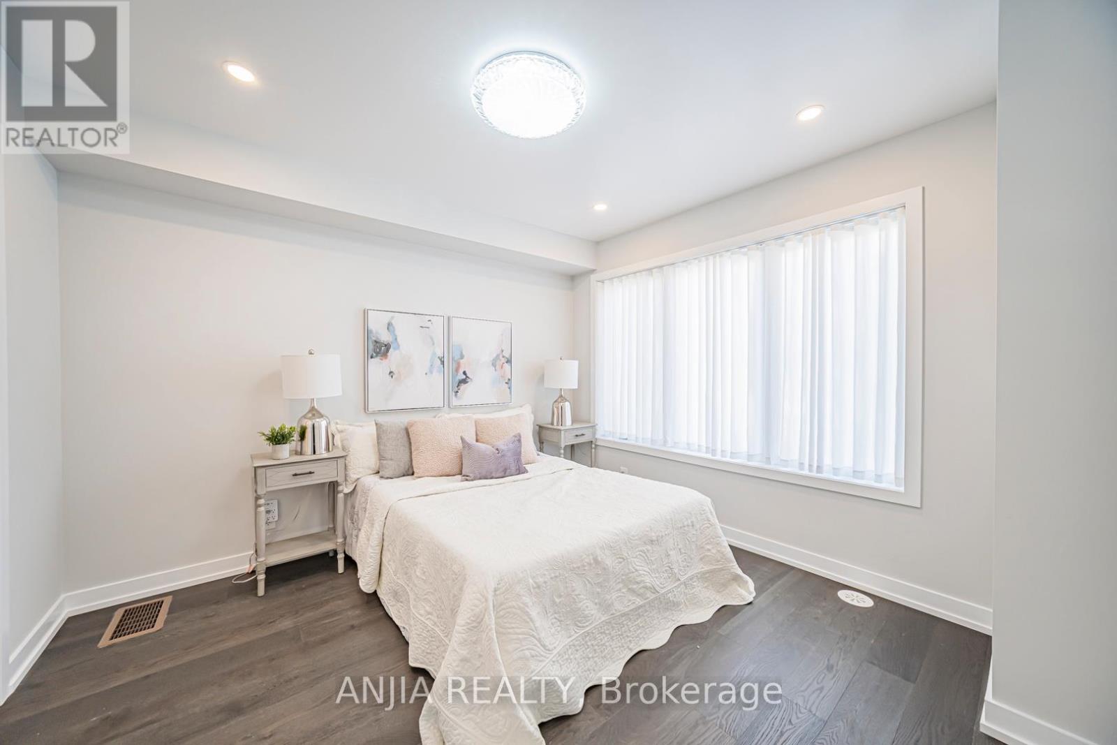 17 William Shearn Crescent S, Markham, Ontario  L6C 3J3 - Photo 20 - N12948722