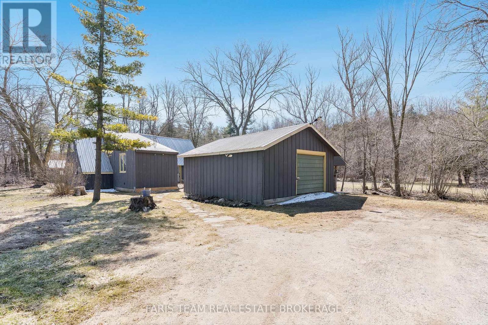 7237 6/7 Sideroad Nottawasaga, Clearview, Ontario  L0M 1G0 - Photo 33 - S12952294