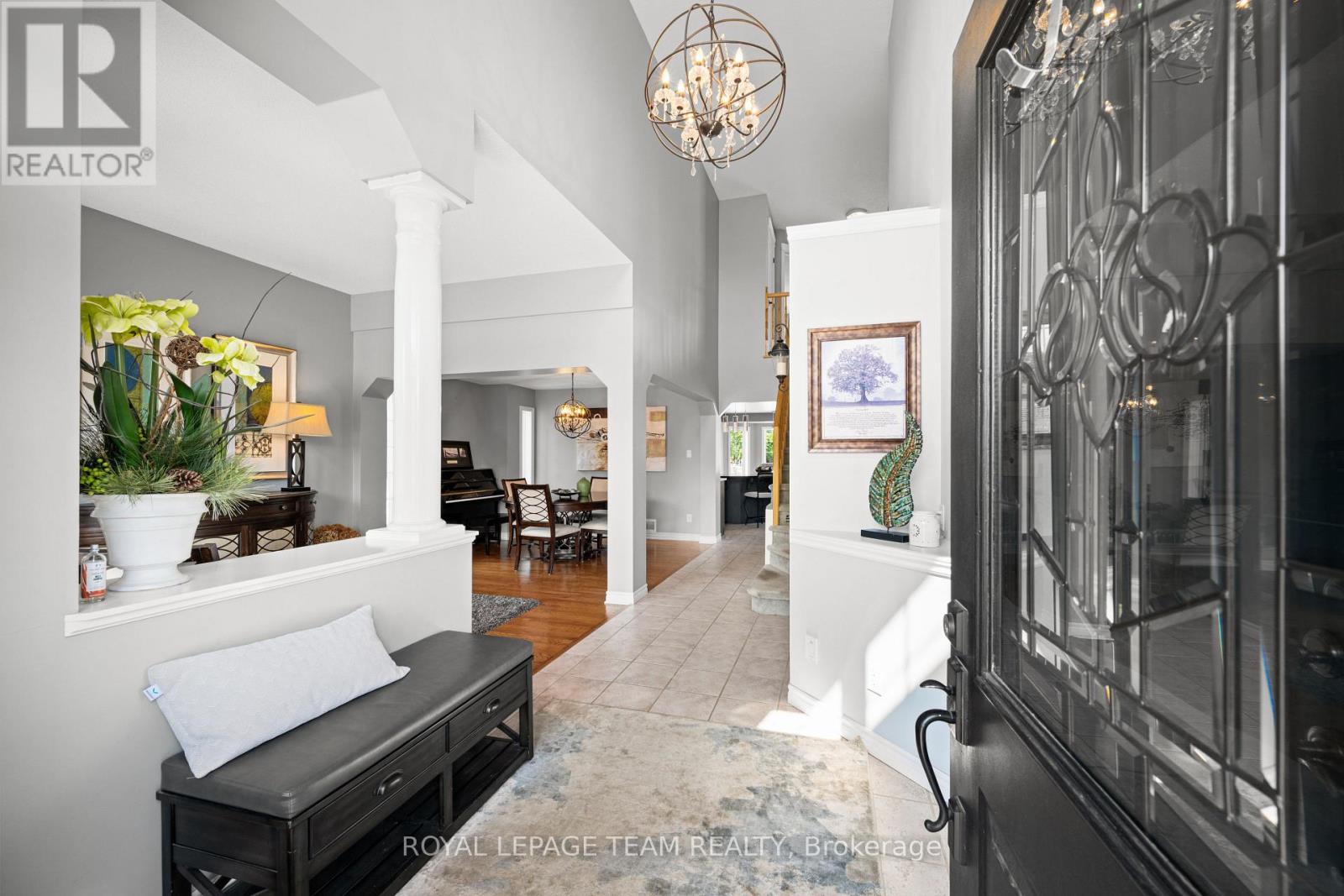 41 Blackshire Circle, Ottawa, Ontario  K2J 5M2 - Photo 4 - X12315750