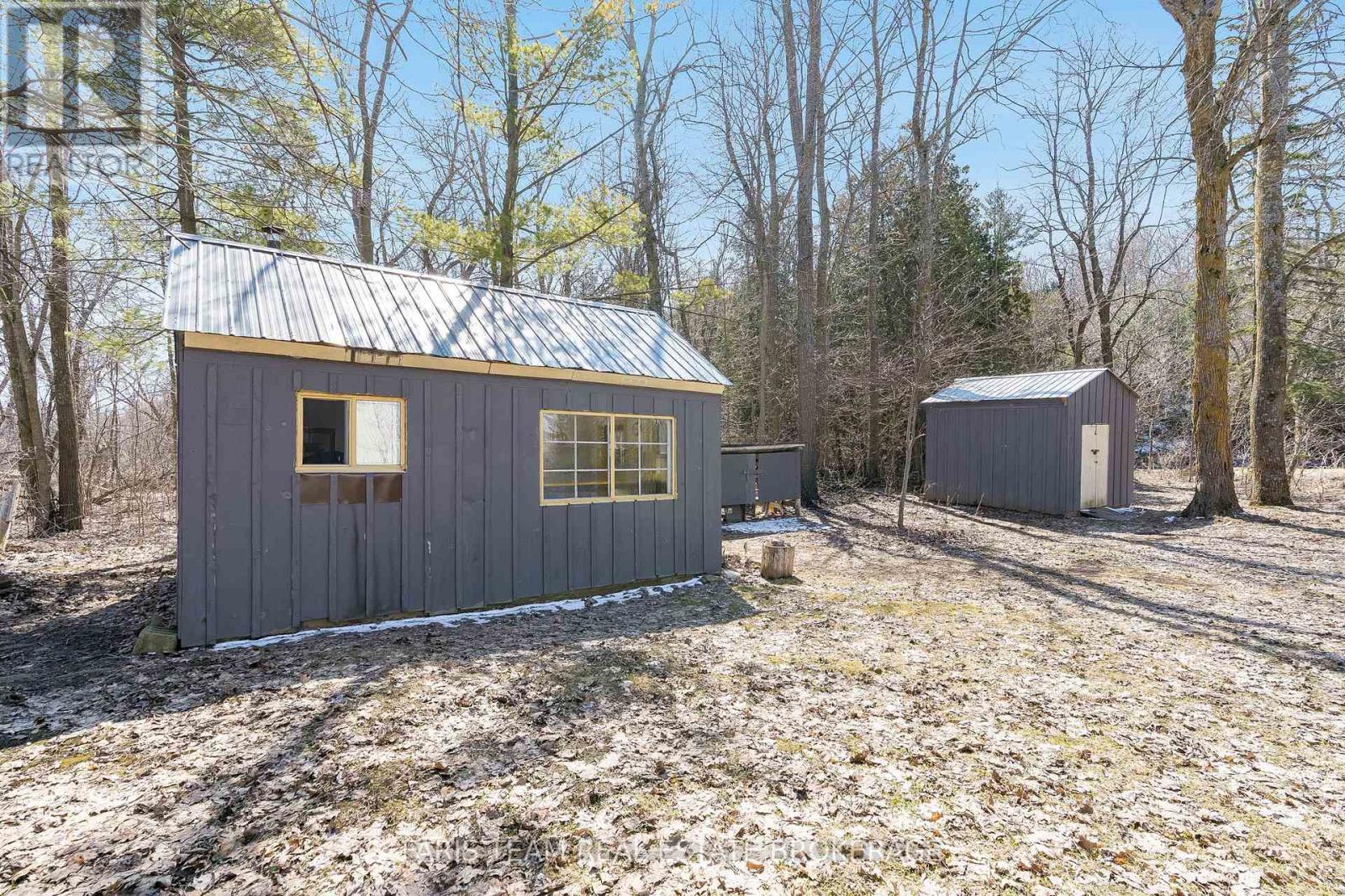 7237 6/7 Sideroad Nottawasaga, Clearview, Ontario  L0M 1G0 - Photo 23 - S12952294