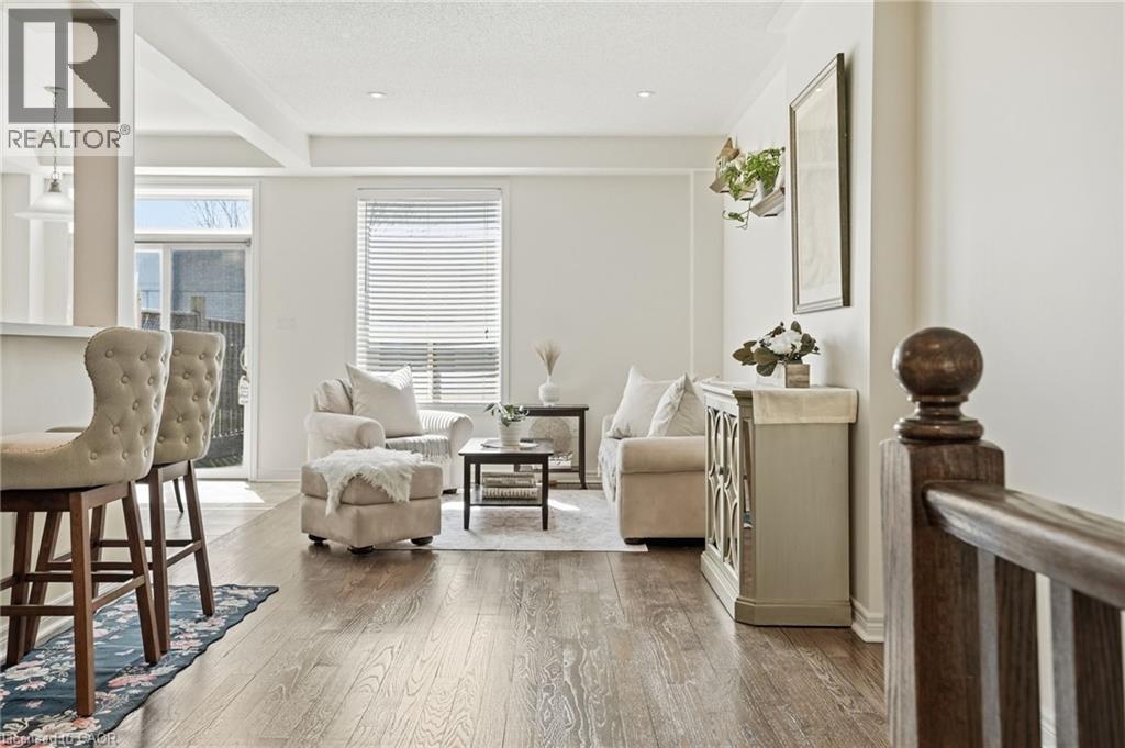 13 Marina Point Crescent, Stoney Creek, Ontario  L8E 0E4 - Photo 4 - 40819280