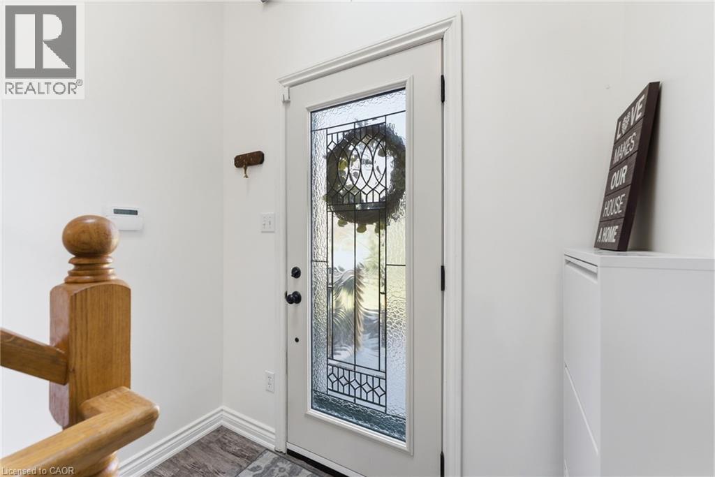 303 Orkney Street W, Caledonia, Ontario  N3W 1A3 - Photo 4 - 40819234