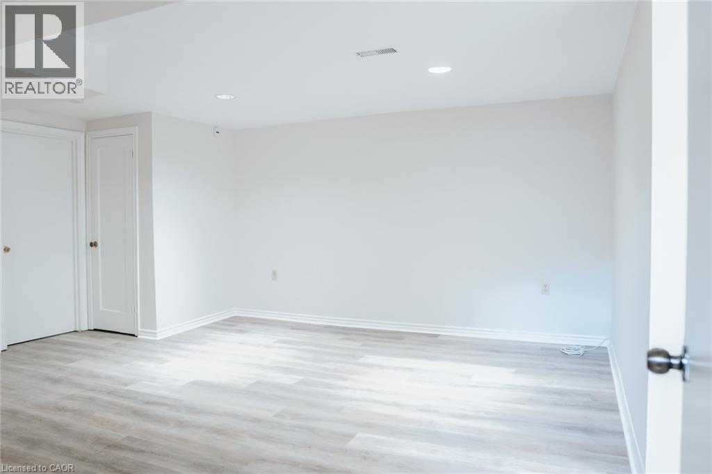Basement- 2251 Joyce Street E, Burlington, Ontario  L7R 2B6 - Photo 10 - 40818826