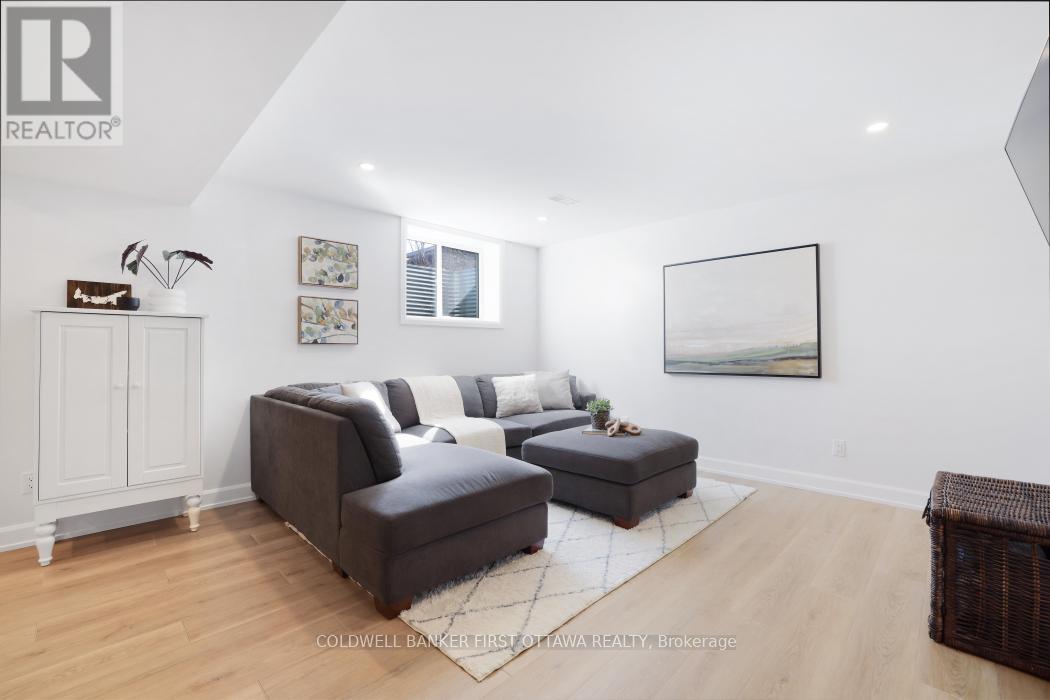 92 Morris Street E, Carleton Place, Ontario  K7C 0H1 - Photo 34 - X12977806