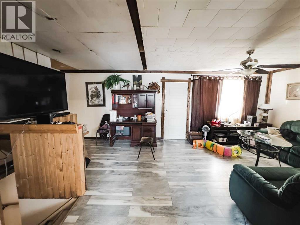 5008 Tardiff Avenue, Fort Vermilion, Alberta  T0H 1N0 - Photo 11 - A2296415