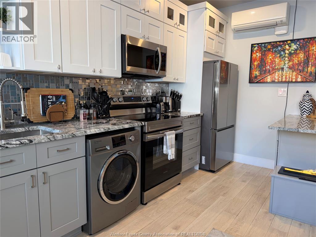 477 Pelissier Street Unit# 3, Windsor, Ontario  N9A 4L2 - Photo 4 - 26007689